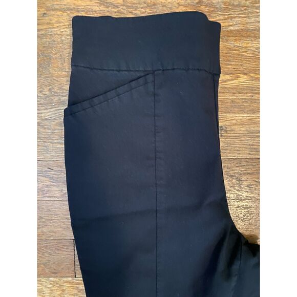 Chico's Fabulously Slimming Straight Leg Leggings Size 1Regular - Picture 3 of 7